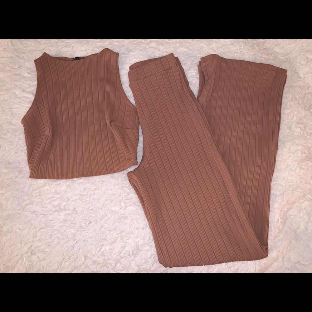 2 PIECE PANTS SET W/ CROP TOP